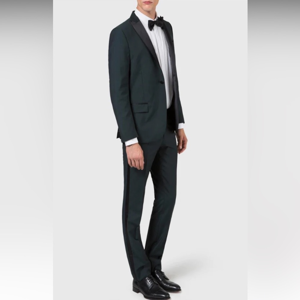 NWOT- J. LINDEBERG Black Tux - - Picture 2 of 16